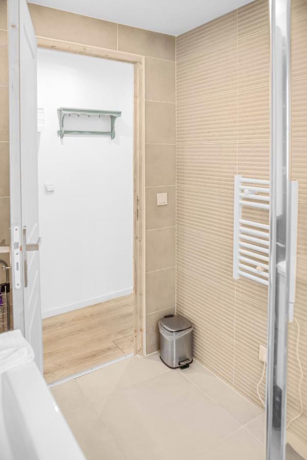 Le Chat Orange Apartment Aubagne Ngoại thất bức ảnh